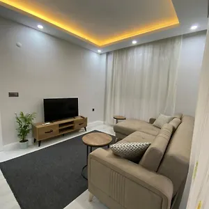  Apartment Havalimanina Yakin Havuzlu 1+1 Lux Türkei